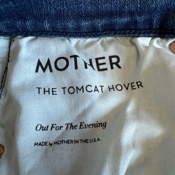 Like new! Mother brand denim. Size 28. Tomcat Hover. - Picture 5 of 7